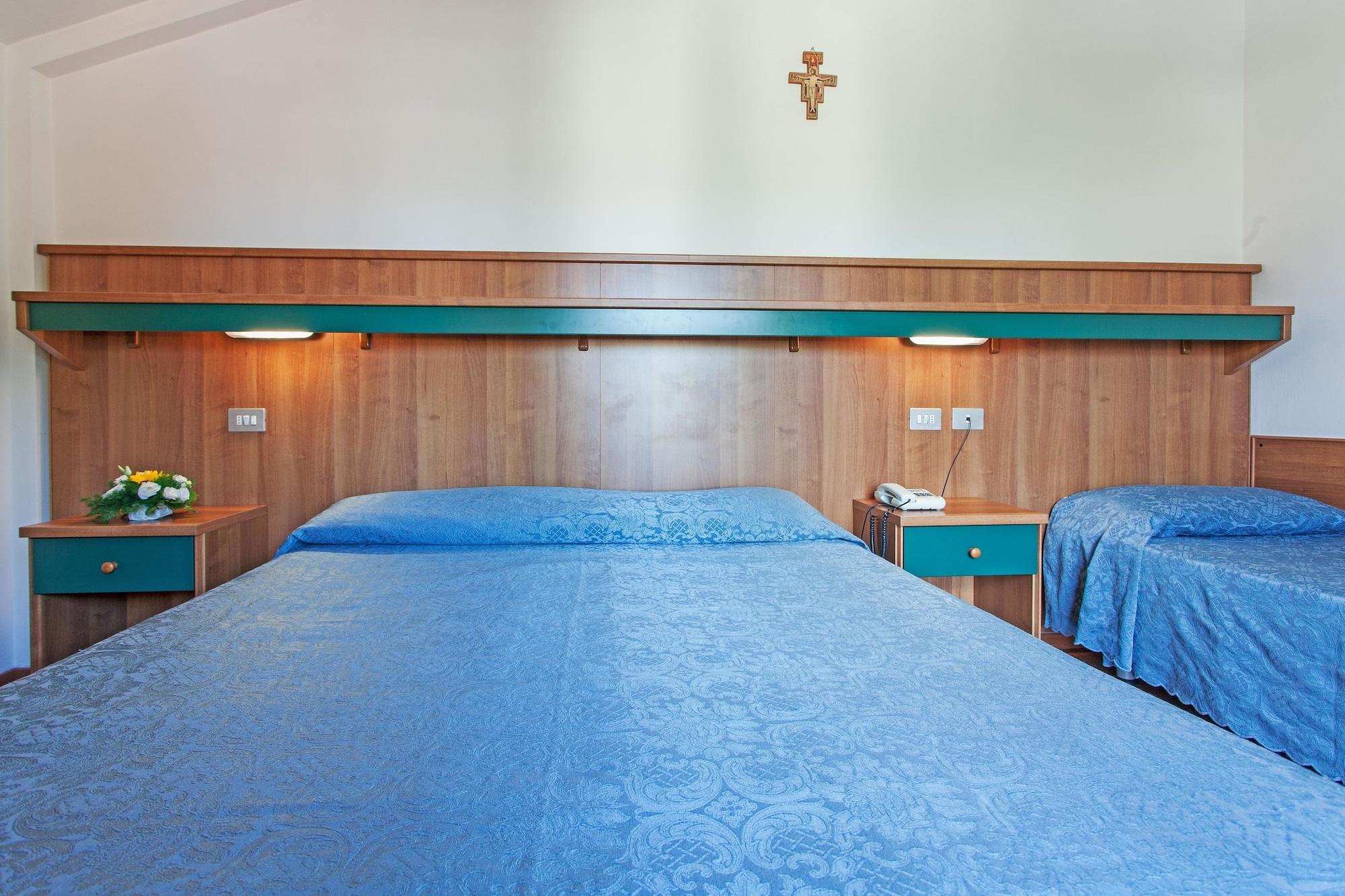 Hotel Los Angeles アッシジ エクステリア 写真