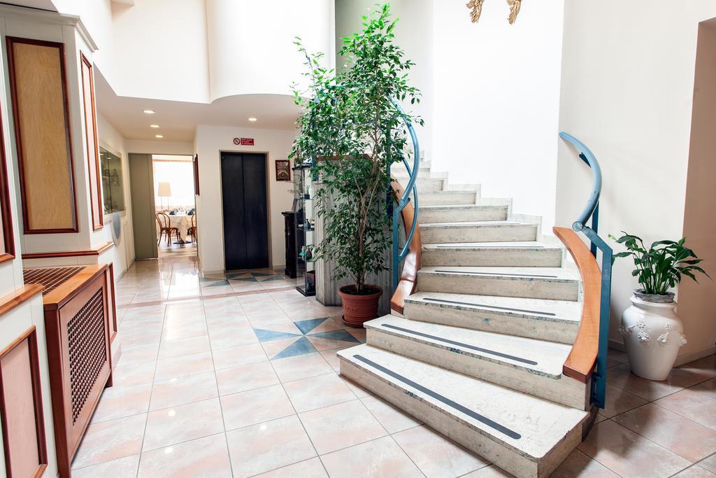 Hotel Los Angeles アッシジ エクステリア 写真